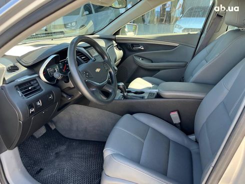 Chevrolet Impala 2016 серый - фото 40