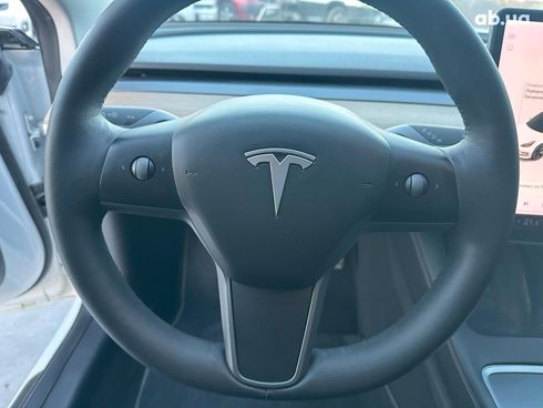 Tesla Model 3 2021 белый - фото 5