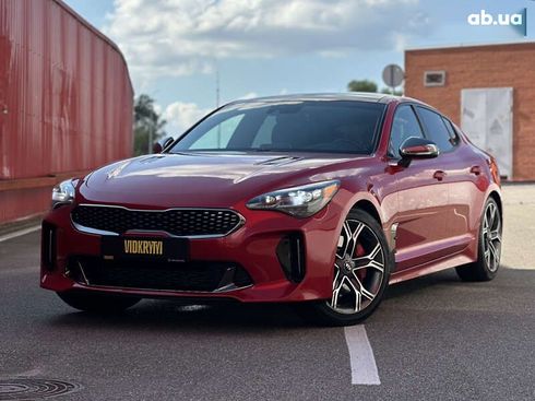 Kia Stinger 2017 - фото 2