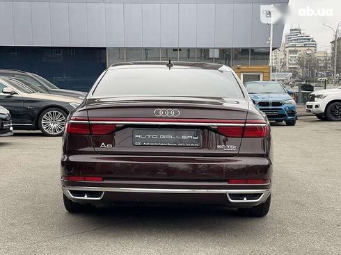 Audi A8 2018 - фото 11