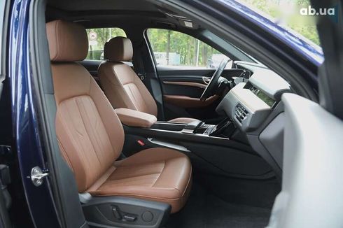 Audi E-Tron 2022 - фото 14