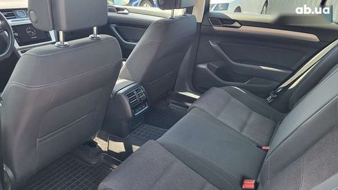 Volkswagen Passat 2018 - фото 30