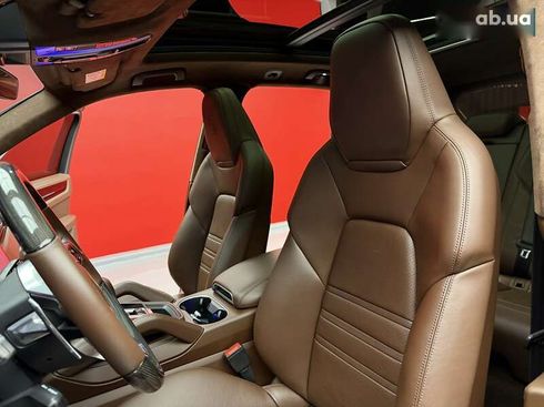 Porsche Cayenne 2019 - фото 28