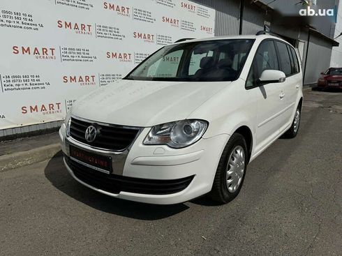 Volkswagen Touran 2008 - фото 2