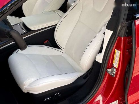 Tesla Model S 2022 - фото 12