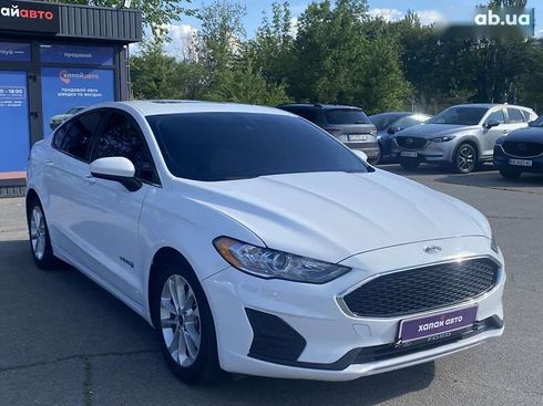 Ford Fusion 2019 - фото 4