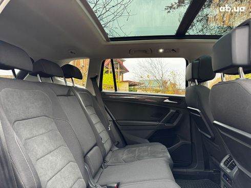 Volkswagen Tiguan Allspace 2020 черный - фото 16