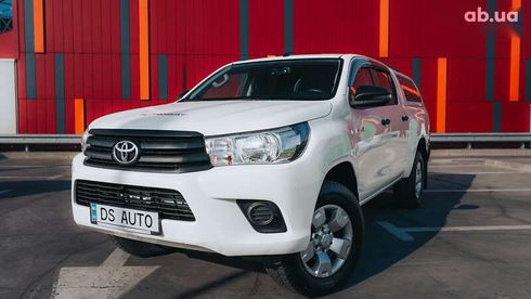 Toyota Hilux 2019 - фото 6