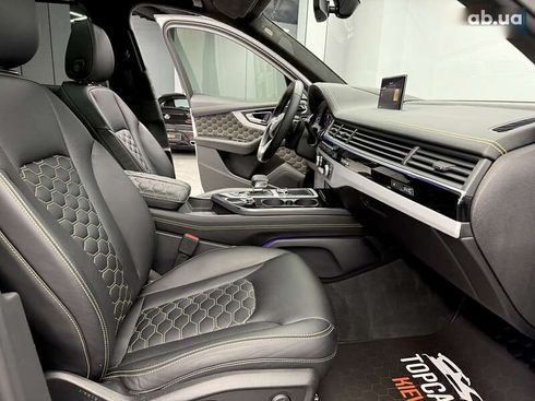 Audi Q7 2018 - фото 28