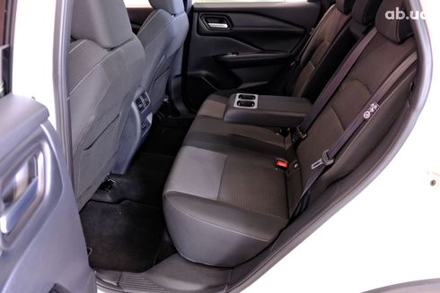 Nissan Qashqai 2023 белый - фото 8