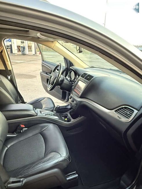 Dodge Journey 2020 - фото 20