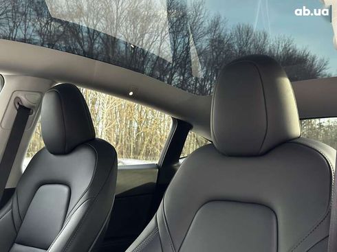 Tesla Model Y 2024 - фото 13