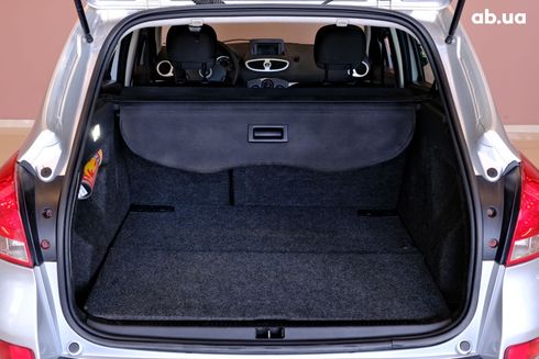 Renault Clio 2012 серебристый - фото 9
