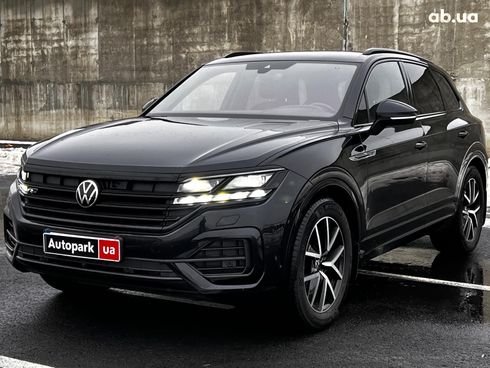 Volkswagen Touareg 2021 черный - фото 71