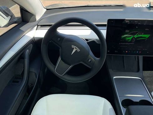 Tesla Model 3 2022 - фото 20