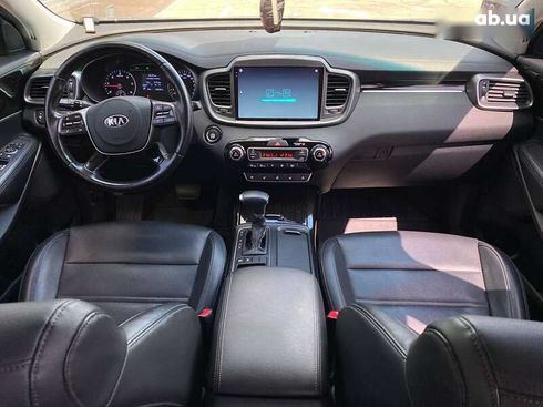 Kia Sorento 2019 - фото 9