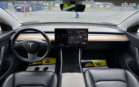 Tesla Model 3 2019 - фото 13