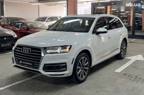 Audi Q7 2018 - фото 6