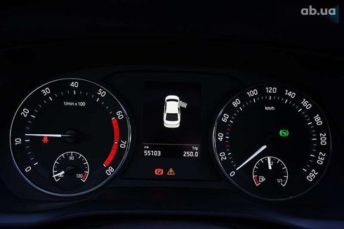 Skoda Octavia 2020 - фото 22