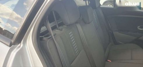 Renault Megane 2011 - фото 15
