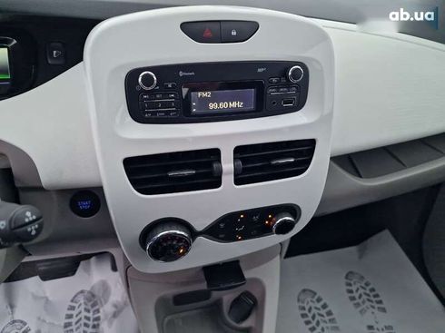 Renault Zoe 2017 - фото 30