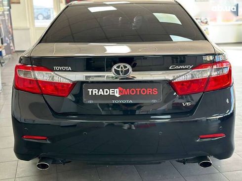 Toyota Camry 2012 - фото 8