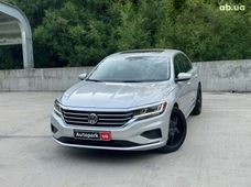 Купити Volkswagen Passat бензин бу в Києві - купити на Автобазарі