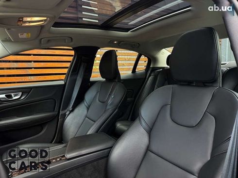 Volvo S60 2024 - фото 10