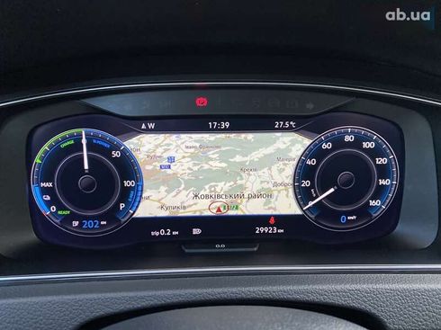 Volkswagen e-Golf 2020 - фото 5