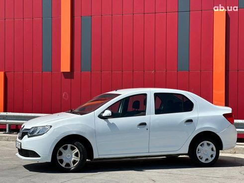 Renault Logan 2016 - фото 3