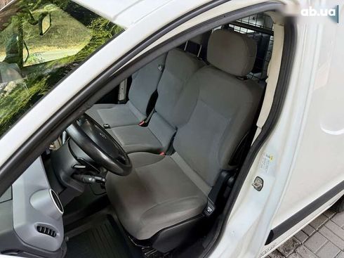 Peugeot Partner 2014 - фото 14