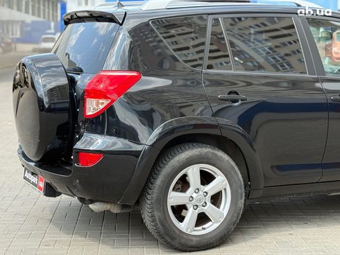 Toyota RAV4 2007 черный - фото 6