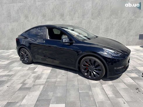 Tesla Model Y 2023 - фото 17