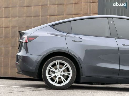 Tesla Model Y 2022 - фото 10
