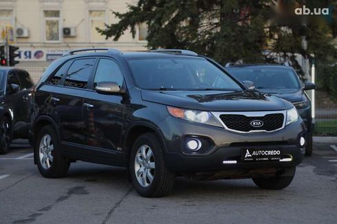 Kia Sorento 2010 - фото 3