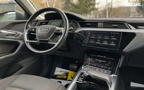 Audi E-Tron 2020 - фото 15