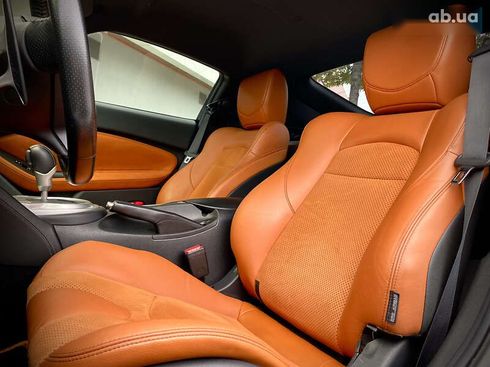 Nissan 370Z 2015 - фото 25