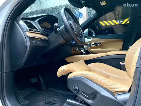 Volvo XC90 2015 - фото 30