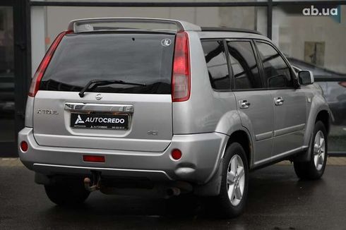 Nissan X-Trail 2004 - фото 2