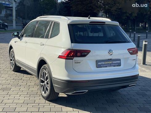 Volkswagen Tiguan 2020 - фото 7