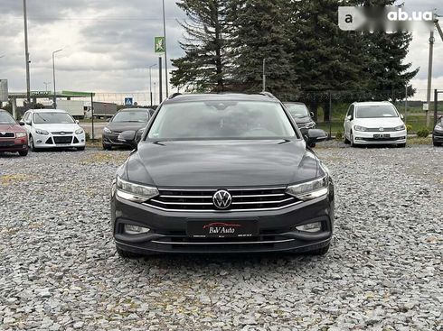 Volkswagen Passat 2021 - фото 15