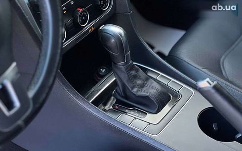 Volkswagen Passat 2014 - фото 17