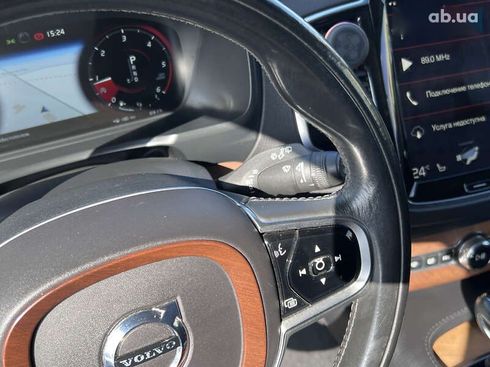 Volvo XC90 2016 - фото 22