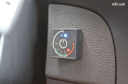 Mazda 3 2012 красный - фото 20