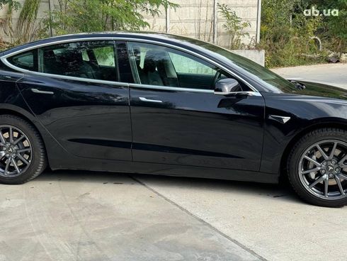 Tesla Model 3 2020 черный - фото 4