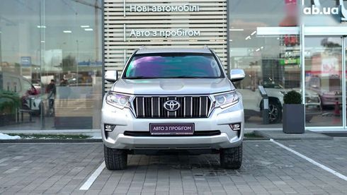 Toyota Land Cruiser Prado 2023 - фото 5