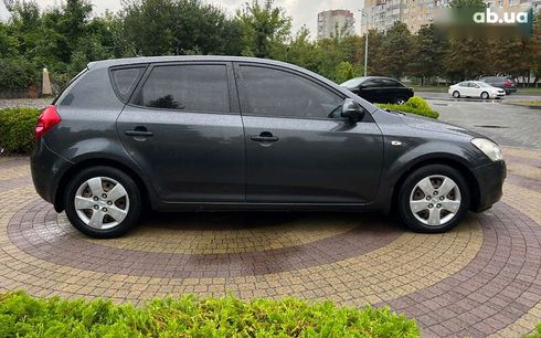Kia Cee'd 2008 - фото 8