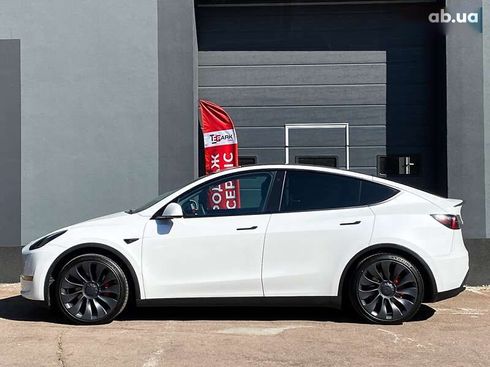 Tesla Model Y 2022 - фото 6