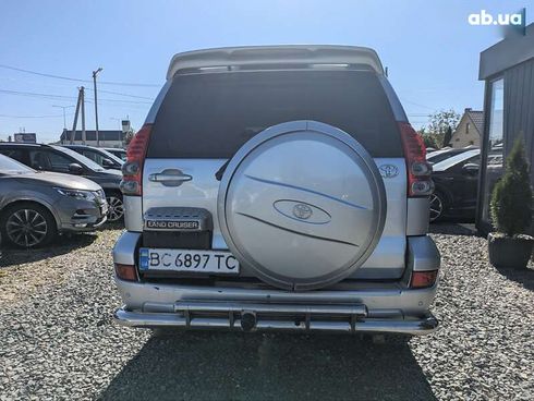 Toyota Land Cruiser 2004 - фото 5