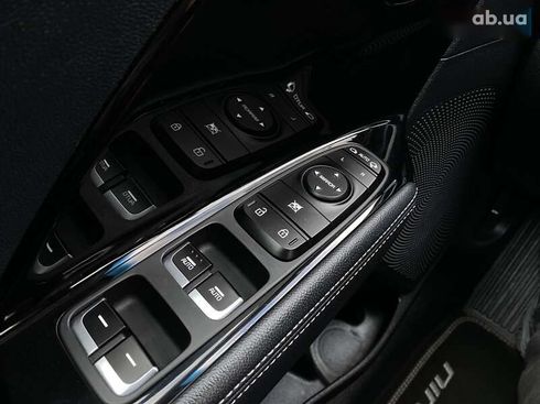 Kia Niro 2019 - фото 28
